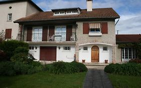 1 Bedroom House 20Min Walk To Centre In Tournus